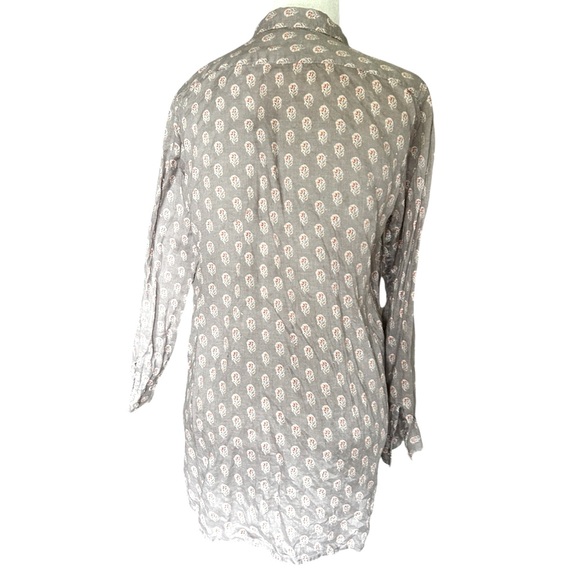 Garnet Hill Gray Floral 100% Linen Floral Button Down Blouse Size 4 - Picture 8 of 12